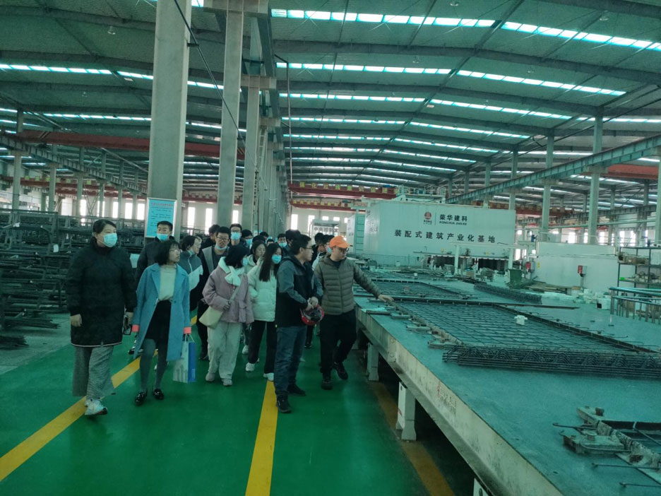 集團(tuán)公司與多所院校開展校企互動(dòng)交流活動(dòng)(圖2) 集團(tuán)公司與多所院校開展校企互動(dòng)交流活動(dòng)(圖2)